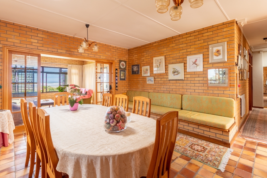 3 Bedroom Property for Sale in Van Riebeeckstrand Western Cape